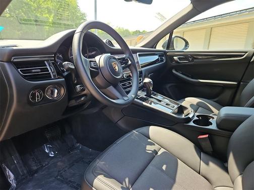 2024 Porsche Macan