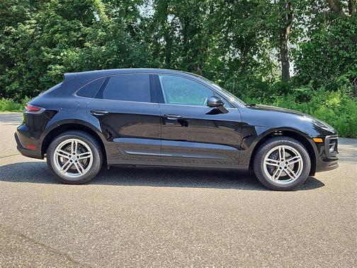 2024 Porsche Macan