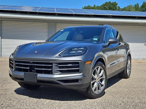 2025 Porsche Cayenne Base