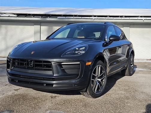 2026 Porsche Macan 