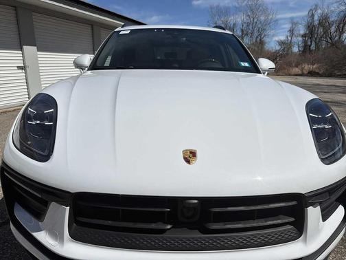 White 2025 Porsche Macan