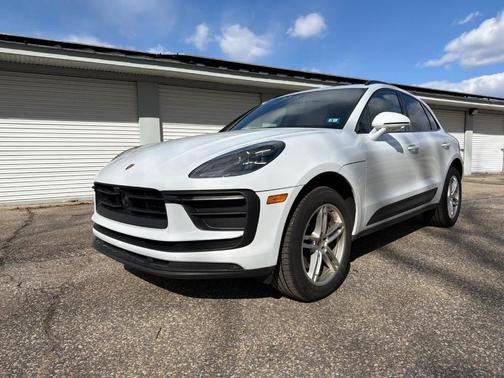White 2025 Porsche Macan