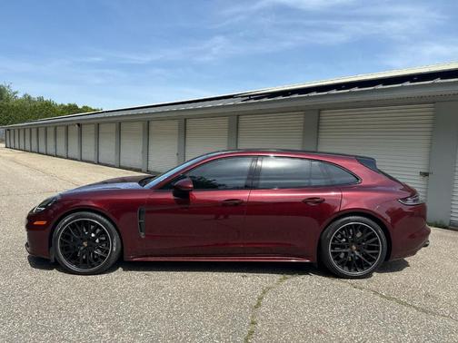 Cherry Metallic 2022 Porsche Panamera GTS