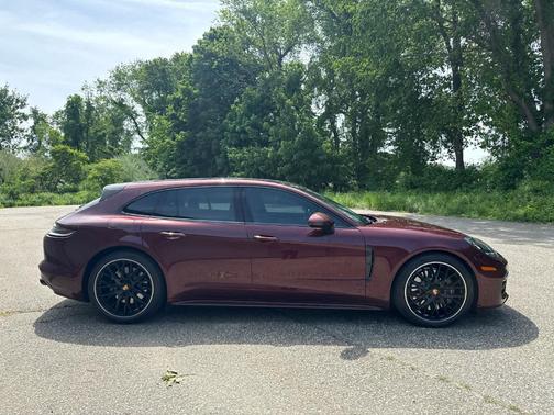 Cherry Metallic 2022 Porsche Panamera GTS