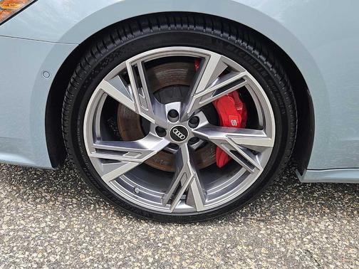 Arrow Gray Pearl Effect 2023 Audi S7 2.9T quattro Premium