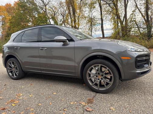 2021 Porsche Cayenne Turbo