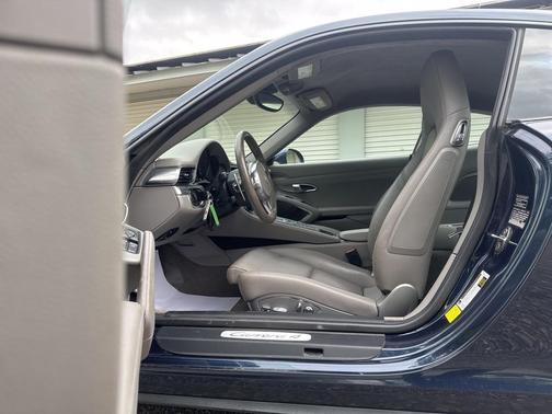 2013 Porsche 911 Carrera 4