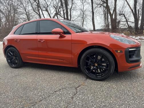 2025 Porsche Macan GTS