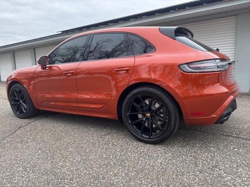 2025 Porsche Macan GTS
