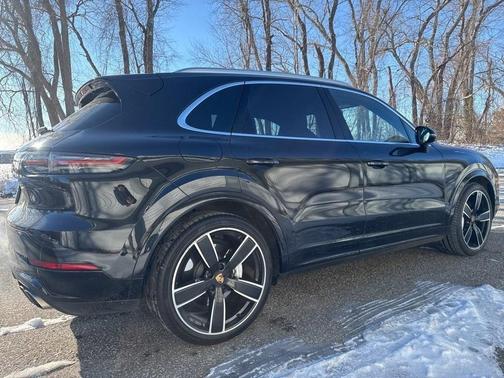 2020 Porsche Cayenne Turbo