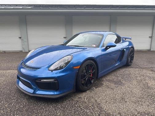 2016 Porsche Cayman GT4