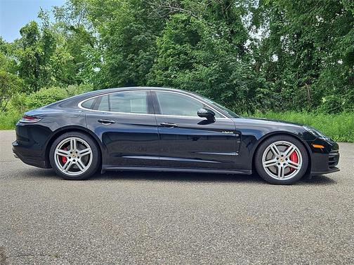 2021 Porsche Panamera E-Hybrid 4S