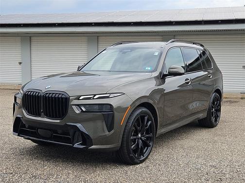 2024 BMW X7 xDrive40i