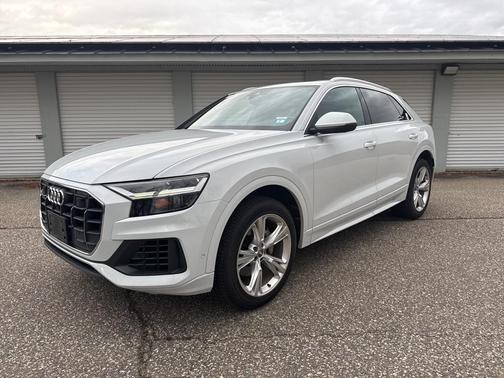 2019 Audi Q8 3.0T Premium Plus