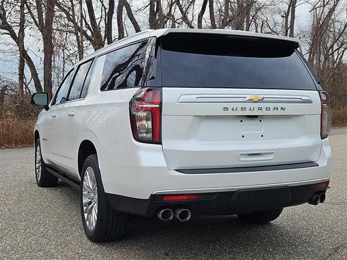 2024 Chevrolet Suburban High Country