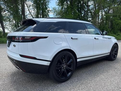 2021 Land Rover Range Rover Velar R-Dynamic HSE