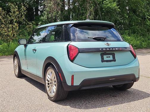 2025 MINI Hardtop SIGNATURE PLUS