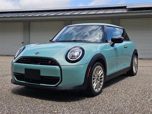 2025 MINI Hardtop SIGNATURE PLUS