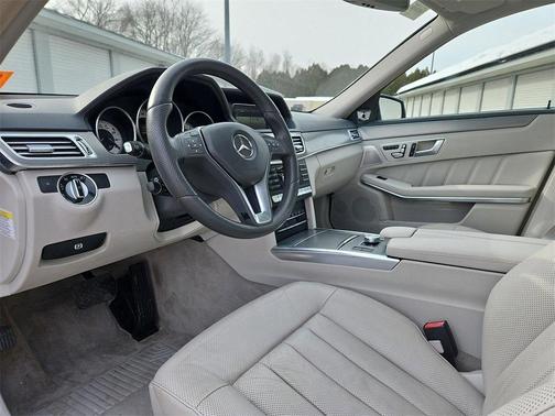2014 Mercedes-Benz E-Class E 550 4MATIC