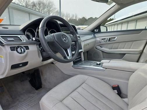 2014 Mercedes-Benz E-Class E 550 4MATIC