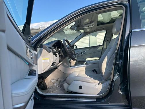 2014 Mercedes-Benz E-Class E 550 4MATIC