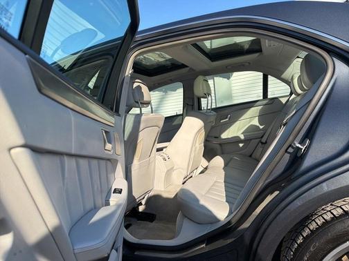 2014 Mercedes-Benz E-Class E 550 4MATIC