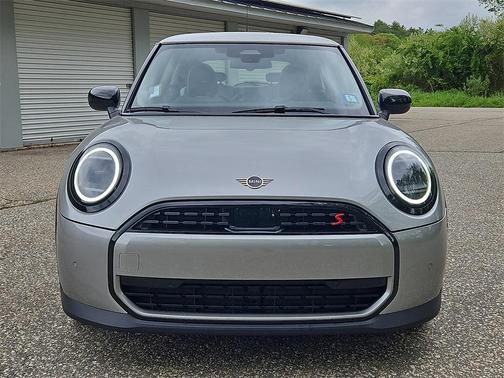 2025 MINI Hardtop SIGNATURE PLUS