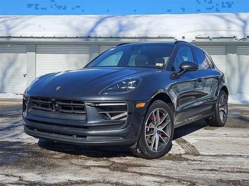 2024 Porsche Macan S