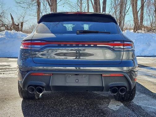 2024 Porsche Macan S