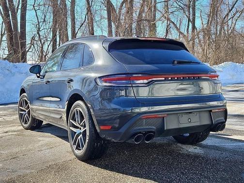2024 Porsche Macan S