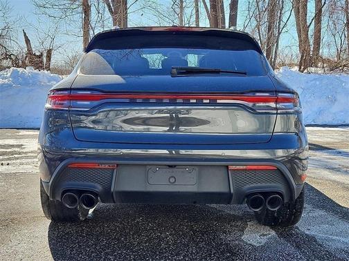 2024 Porsche Macan S