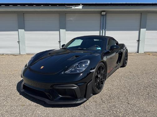 2025 Porsche 718 Spyder RS