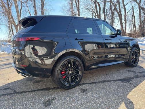 2025 Land Rover Range Rover Sport P460 Dynamic SE