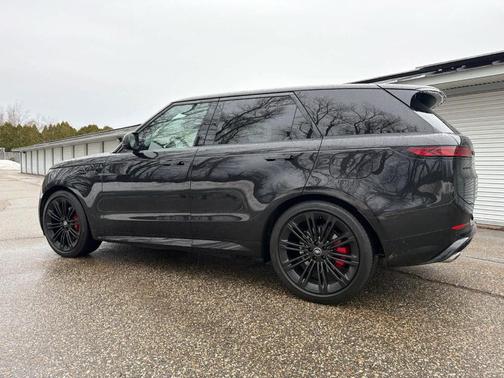 2025 Land Rover Range Rover Sport P460 Dynamic SE