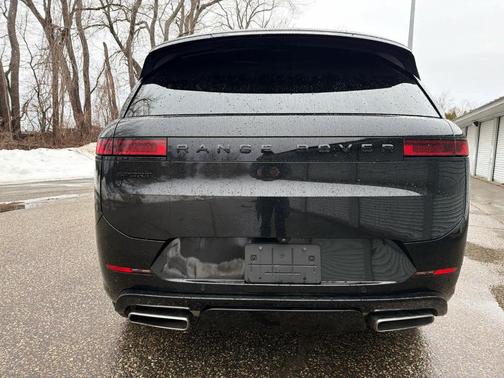 2025 Land Rover Range Rover Sport P460 Dynamic SE