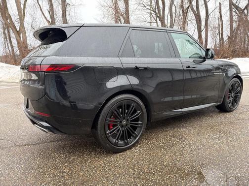 2025 Land Rover Range Rover Sport P460 Dynamic SE