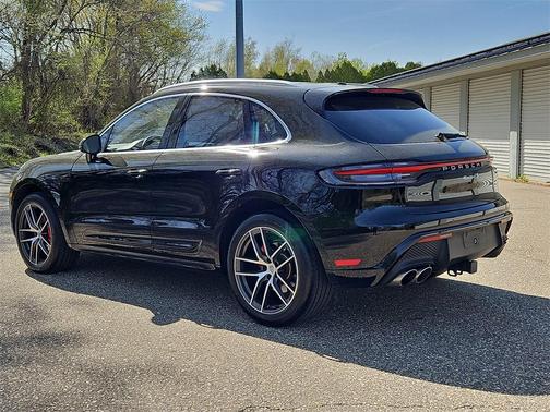 2024 Porsche Macan S