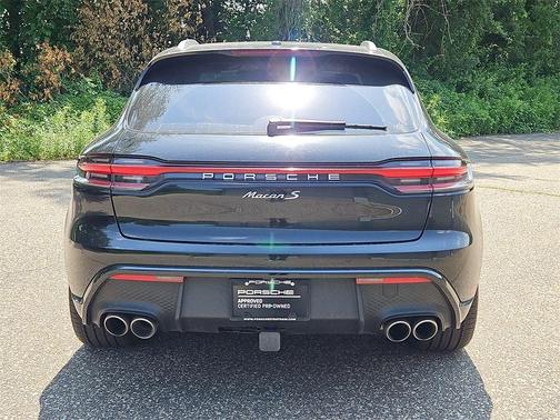 2024 Porsche Macan S