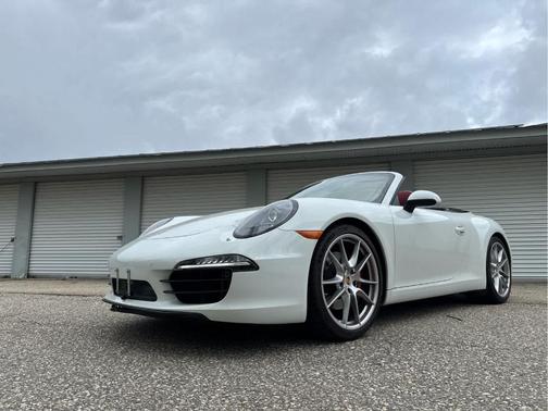 White 2015 Porsche 911 Carrera S