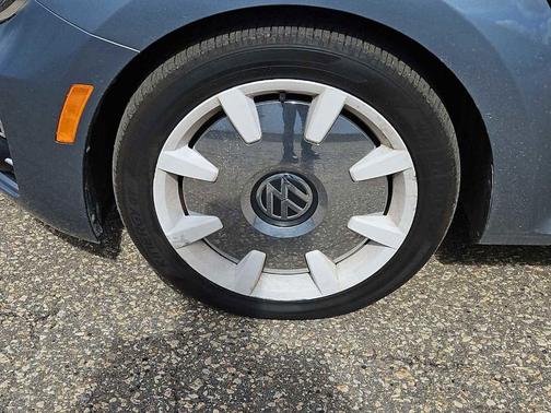 Stonewashed Blue Metallic 2019 Volkswagen Beetle 2.0T Final Edition SEL