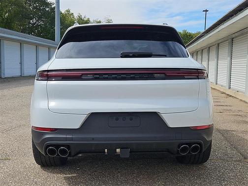 2026 Porsche Cayenne Base