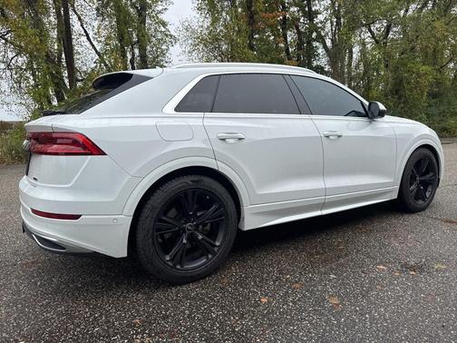2023 Audi Q8 55 Prestige