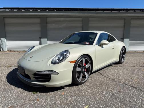 2014 Porsche 911 50th Anniversary Edition