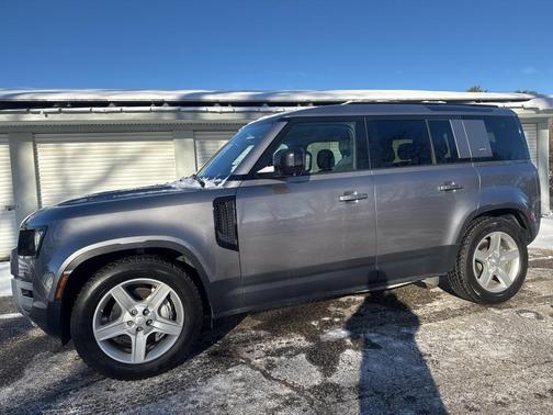 2020 Land Rover Defender 110 SE