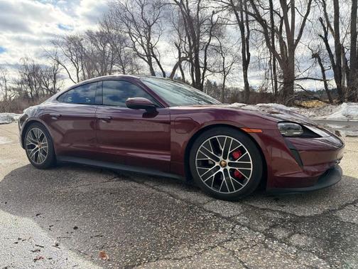 2021 Porsche Taycan 4S