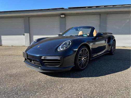 Night Blue Metallic 2017 Porsche 911 Turbo