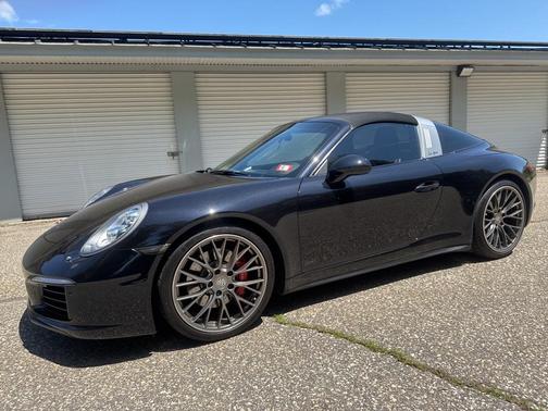 2017 Porsche 911 Targa 4S