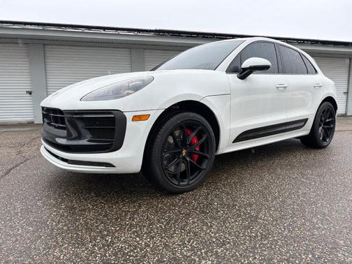 2025 Porsche Macan GTS