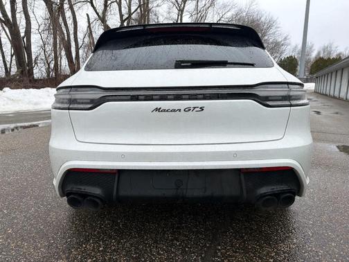 2025 Porsche Macan GTS