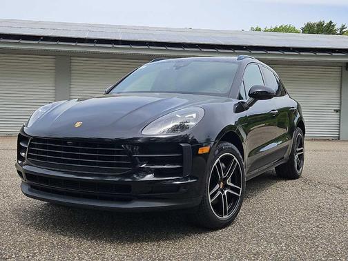 Black 2021 Porsche Macan Base